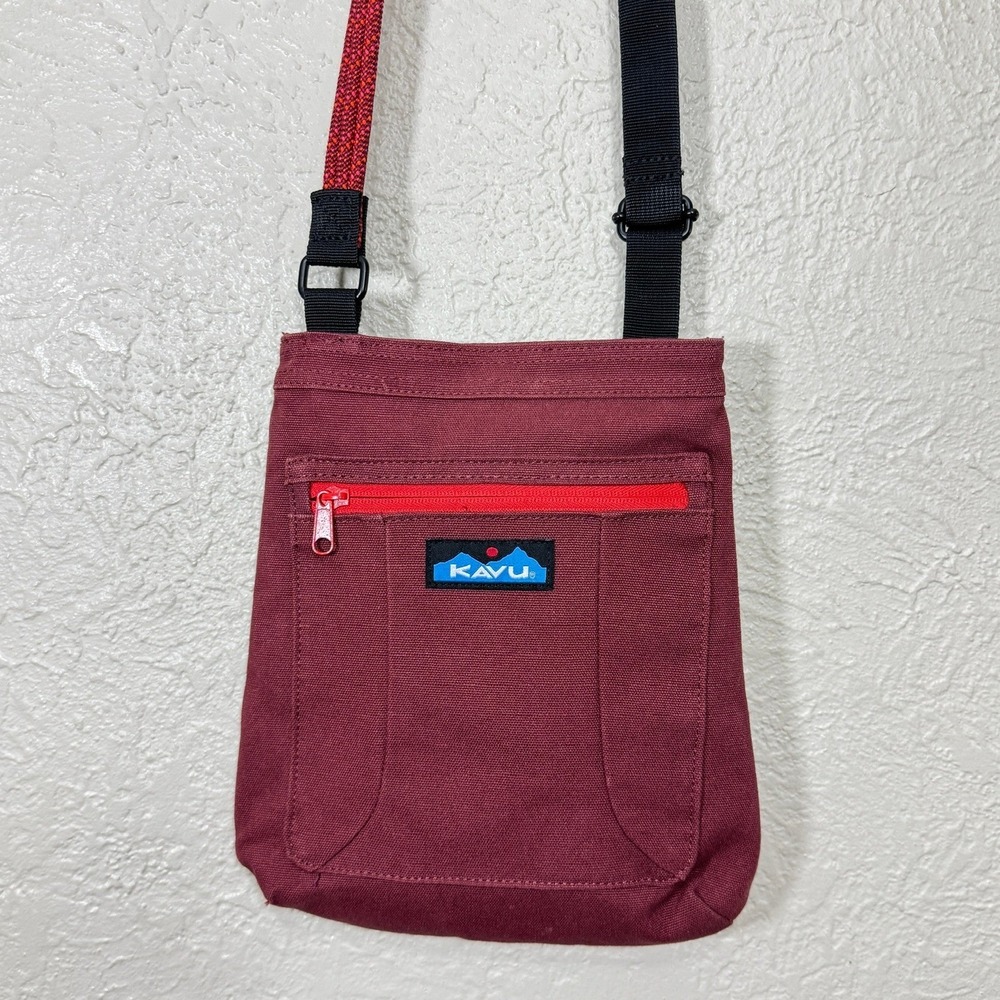 KAVU Keepalong Crossbody Bag Maroon Canvas Cotton Rope Strap Gorpcore Travel